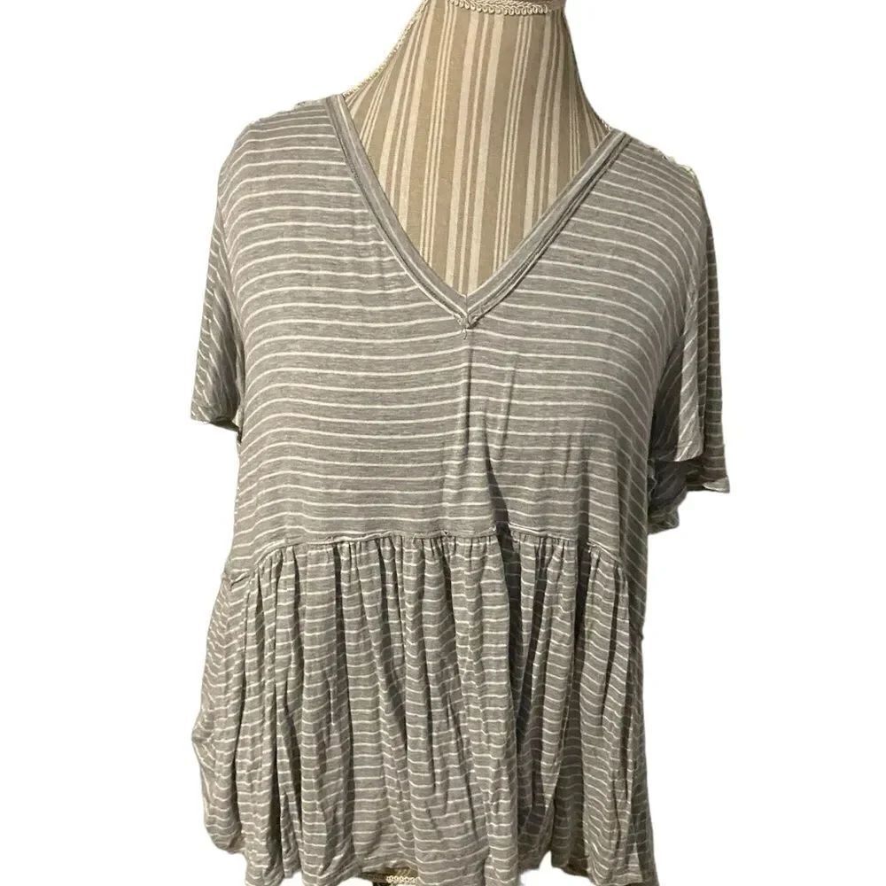 Rewind size XXL top lace accents great condition see pics